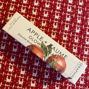 Apple and Baum glow lip mask